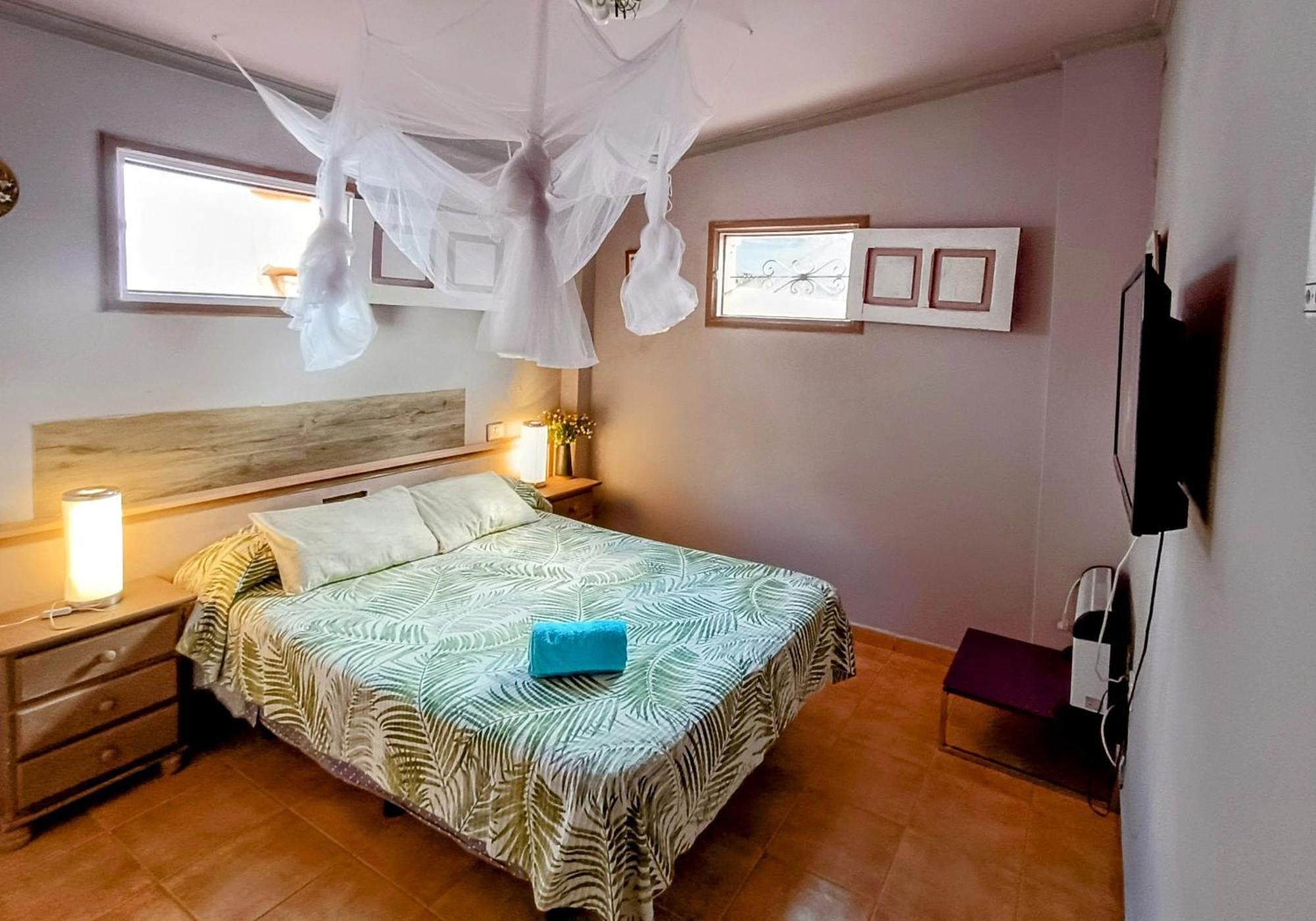 La Casa De La Pradera Bed & Breakfast Santa Lucia De Tirajana Luaran gambar