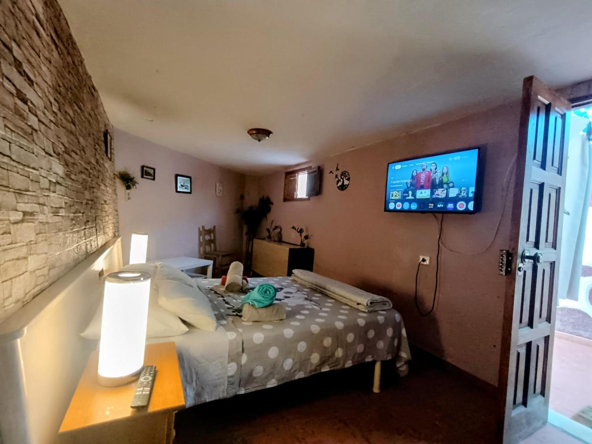 La Casa De La Pradera Bed & Breakfast Santa Lucia De Tirajana Luaran gambar